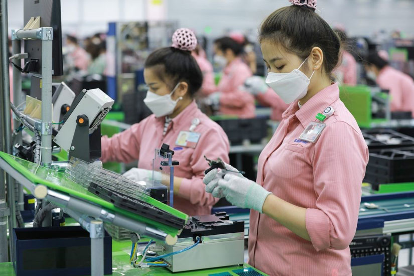 Làm thủ tục hải quan cho doanh nghiệp tại khu công nghiệp